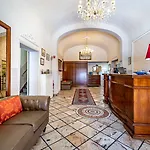 Minerva Hotel 3*