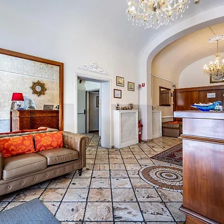 Hotel Minerva 3*
