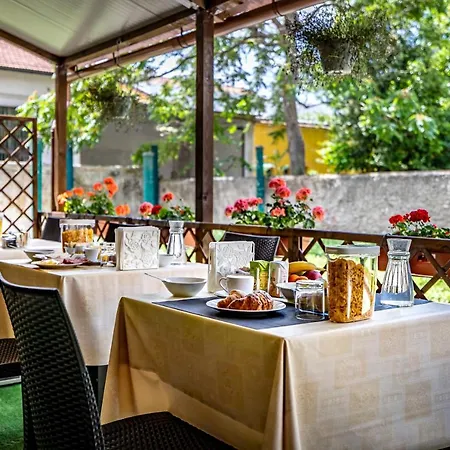 Hotel Minerva 3*